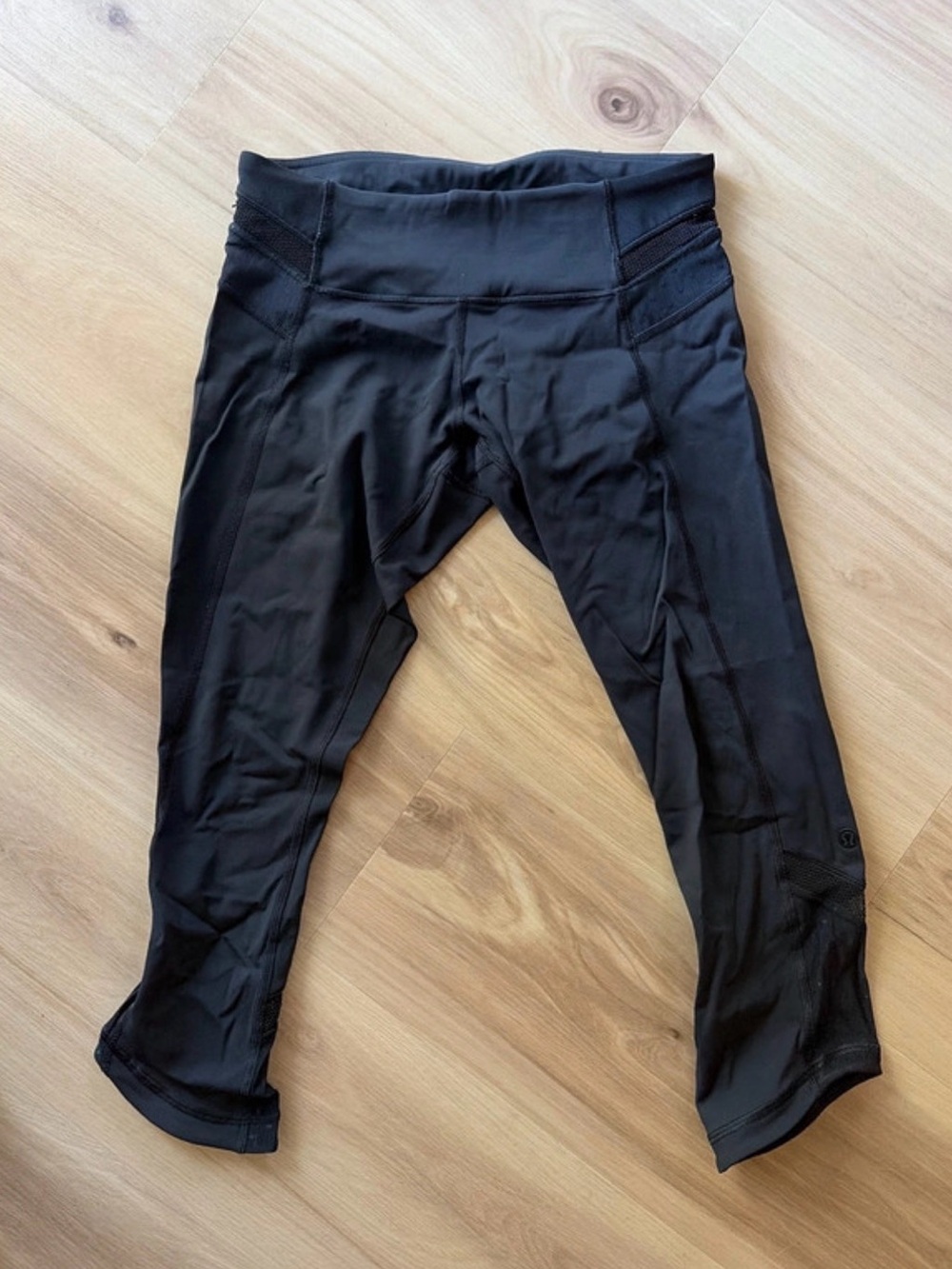 Women’s Lululemon Capri Black Leggings